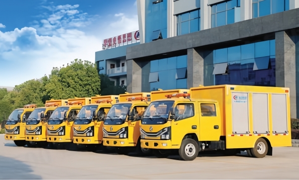 程力电源救险车批量发车