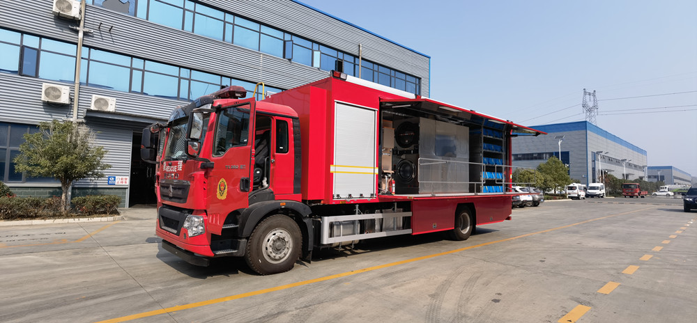 重洗豪沃被服洗涤车