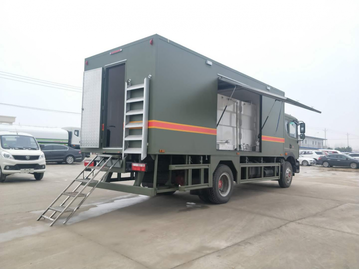 东风多利卡D7移动净水车