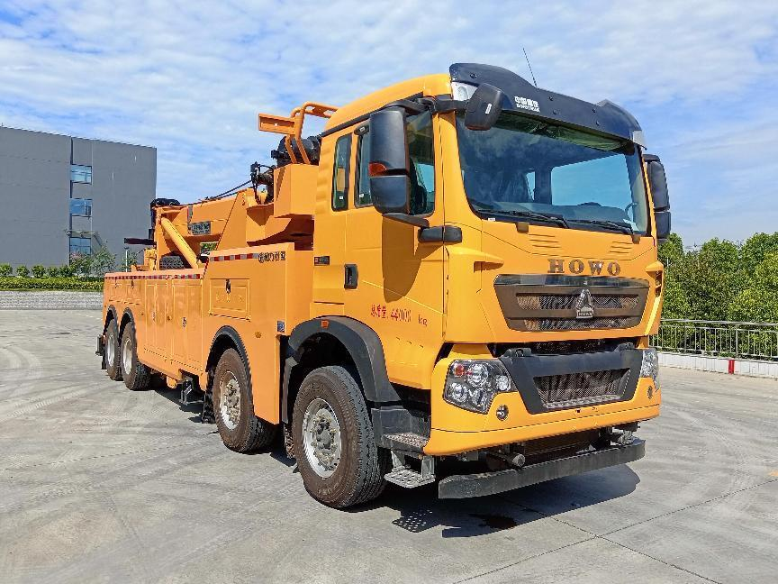 国六重汽豪沃前四后八拖吊分离清障车