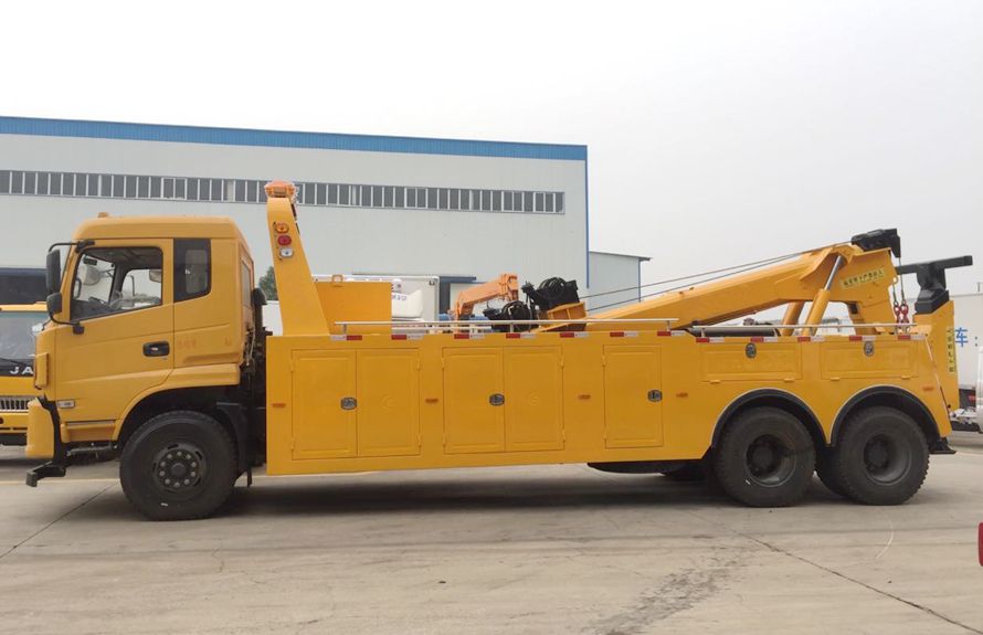 东风特商153后双桥重型清障车