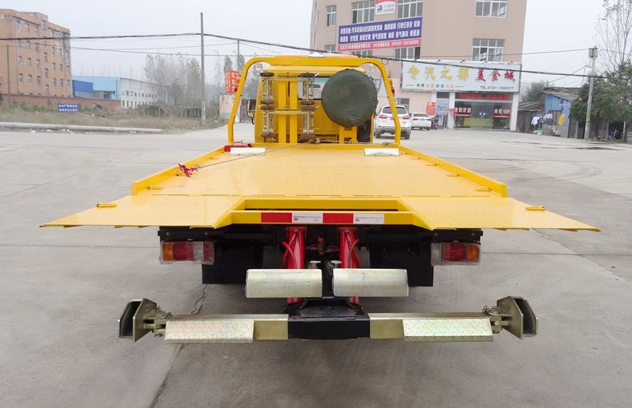 五十铃蓝牌一拖二清障车