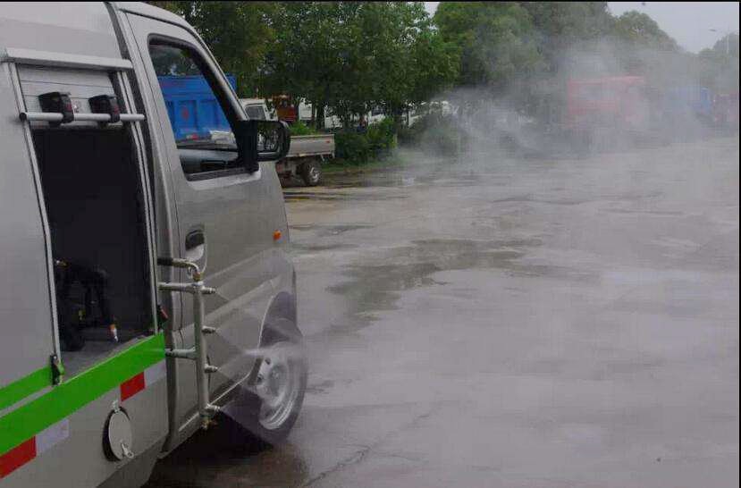 长安小型路面清洗养护车